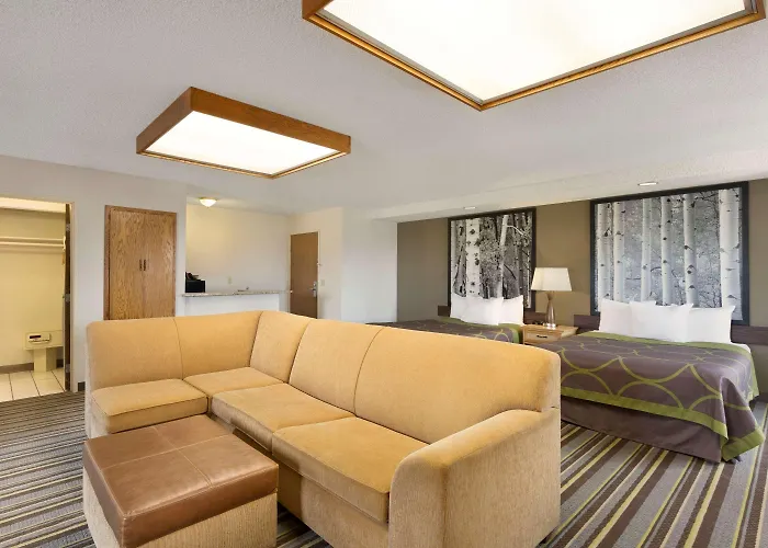 Super 8 By Wyndham Westminster Denver North