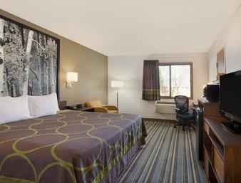 Super 8 By Wyndham Denver North Motel