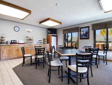 Super 8 By Wyndham Denver North Motel Westminster